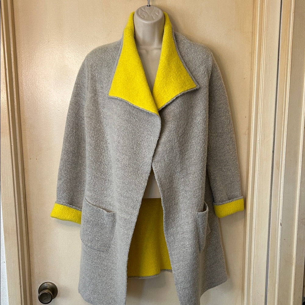 Jin Collection Gray and Yellow Women's Cardigan size S